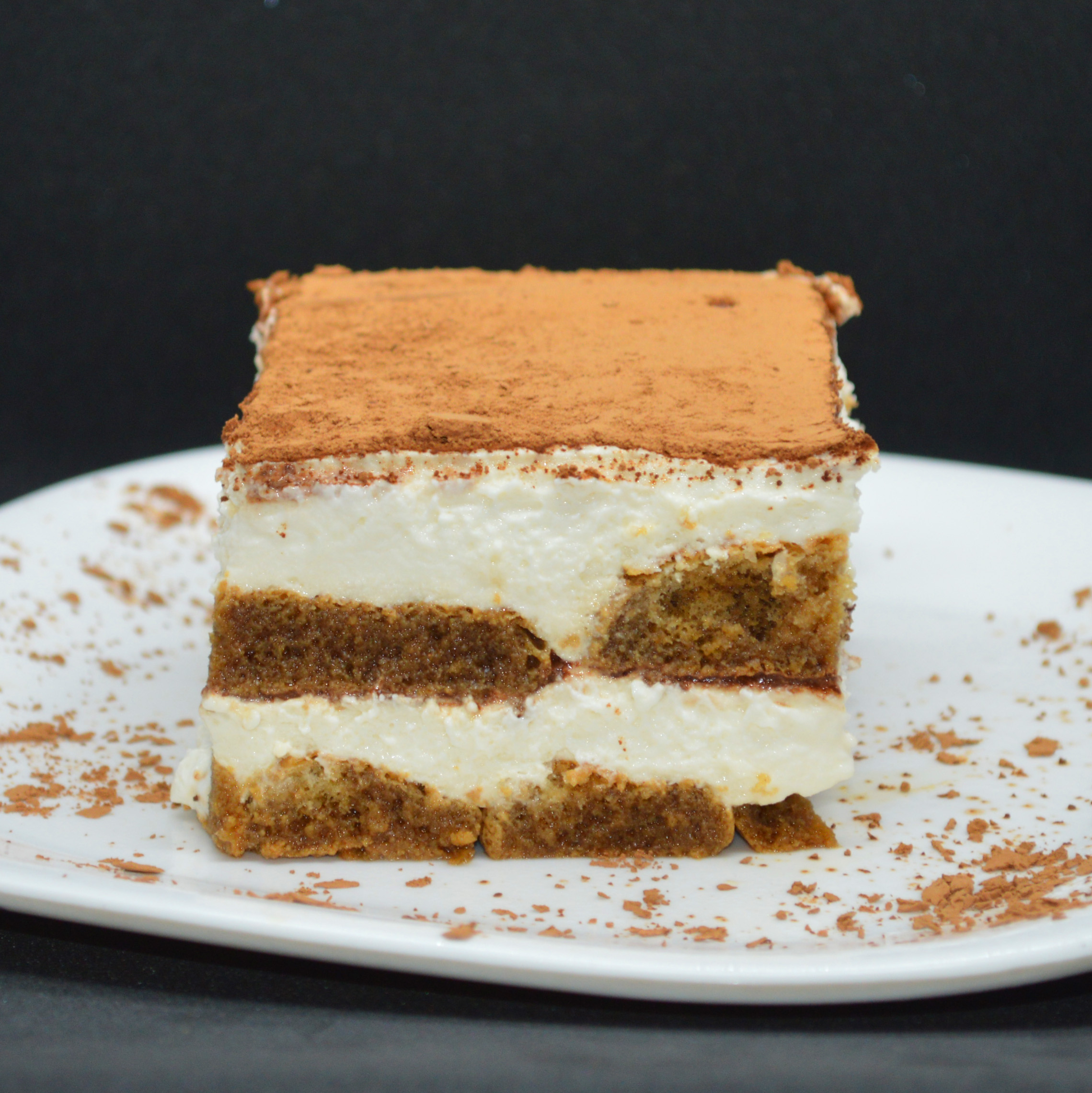 https://zeferinos.com/wp-content/uploads/2021/08/tiramisu.jpg